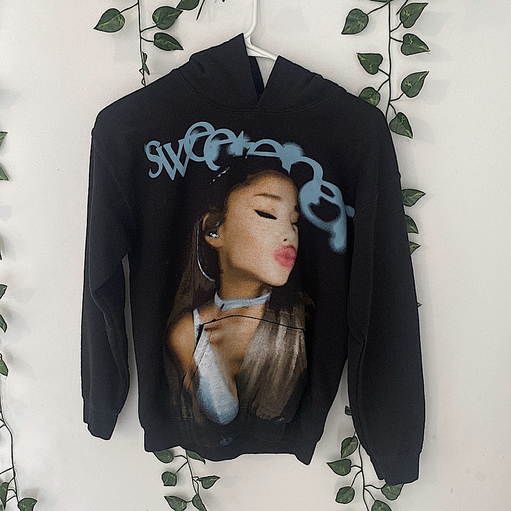 Ariana Grande Sweetener World Tour 2019 God is a woman black hoodie